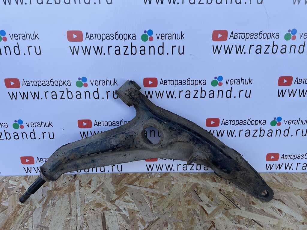 Рычаг передний нижний правый Honda Civic EK3