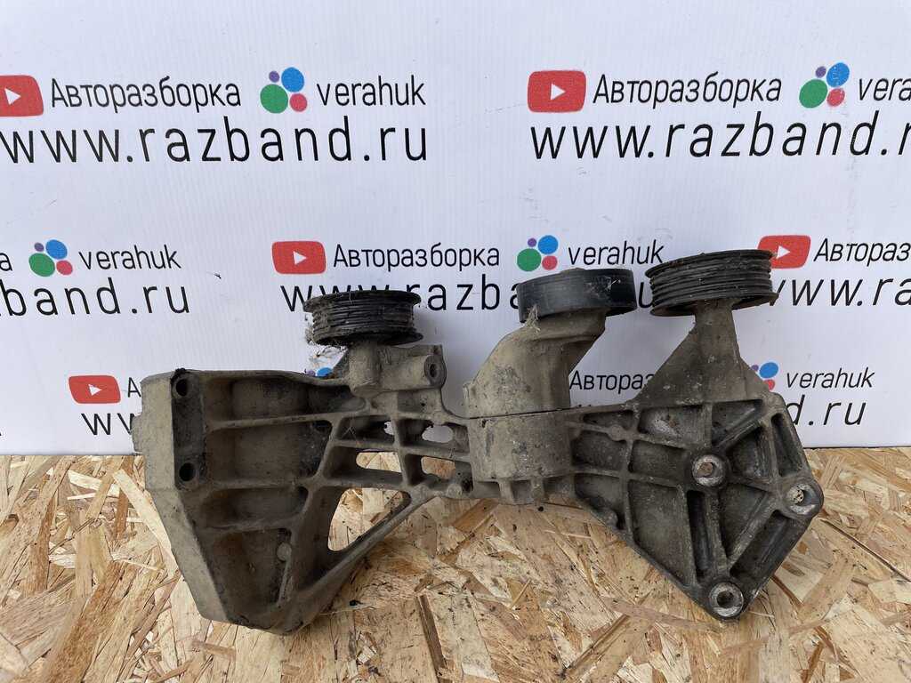 Кронштейн Mercedes-Benz W168